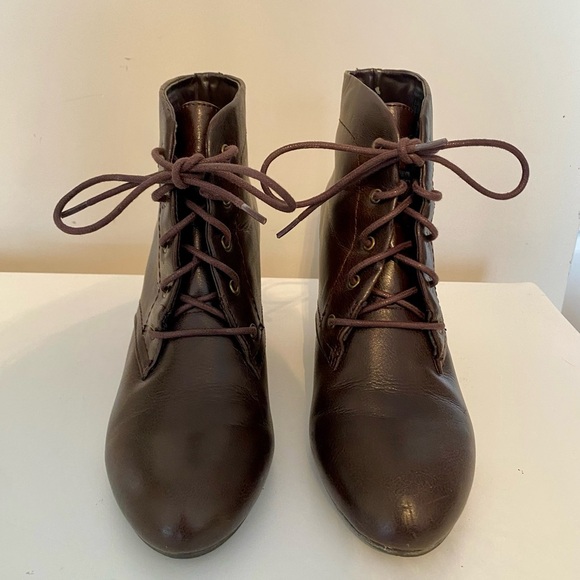 Brown Wedge Lace-up Winter Boots - Picture 3 of 5